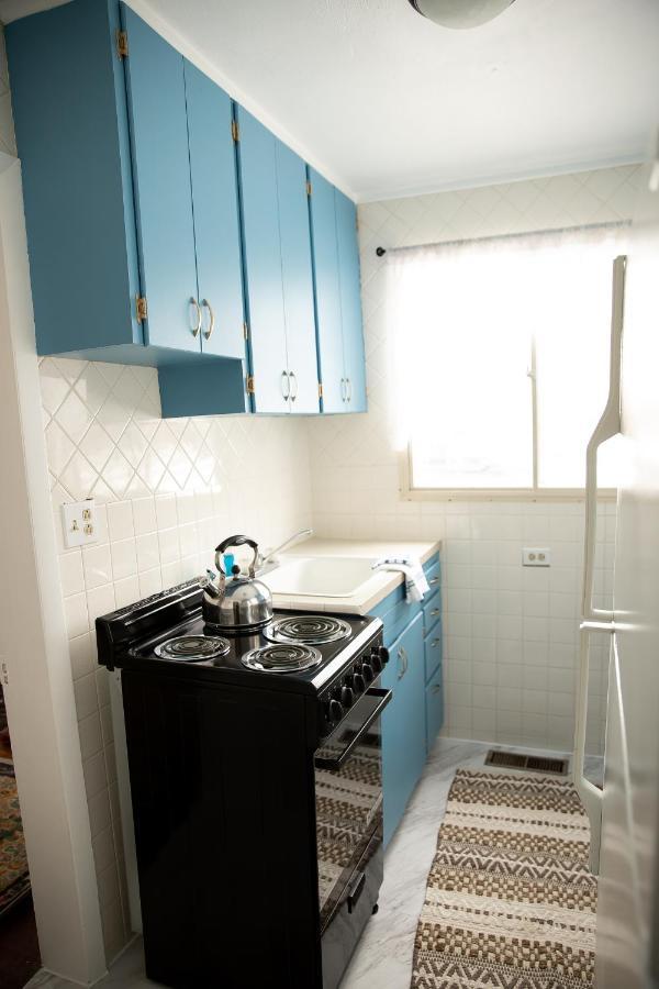 Charming French Studio Apartment Laramie Exterior photo